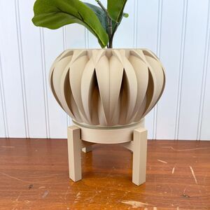 Halden Planter Pot, Indoor Planter w/ Drainage Hole and Drip Tray